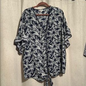 Max Studio Navy and White Patterned Blouse